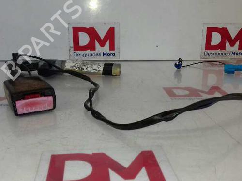 Used Seat buckle RENAULT LAGUNA I (B56_, 556_) 1.6 16V (B568, B561) (107 hp) 30370148