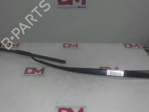 Used Front windshield wiper arm KIA SPORTAGE III (SL) [2009-2017]  18466651