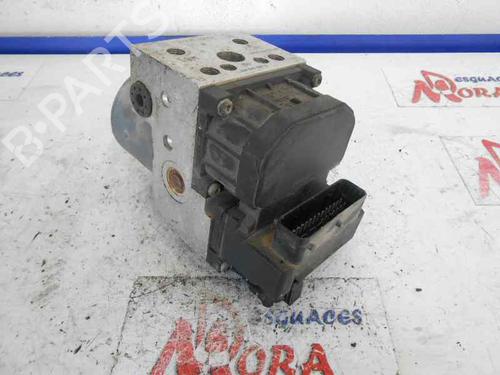 Used ABS pump NISSAN PRIMERA Hatchback (P11) 2.0 16V (140 hp) 12636781