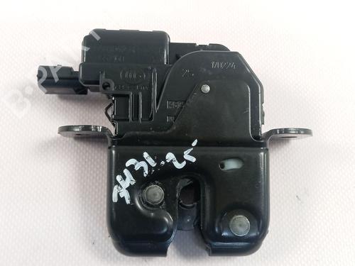 tailgate-lock-renault-arkana-i-lcm_-ldn_-2019-35966413 main image