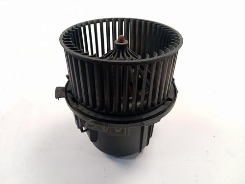 Used Heater blower motor PEUGEOT 407 (6D_) 1.6 HDi 110 (6D9HZC, 6D9HYC) (109 hp) 32406760