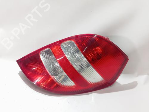 Used Right taillight Right taillight MERCEDES-BENZ A-CLASS (W169) A 150 (169.031, 169.331) (95 hp) 33977204 33977204
