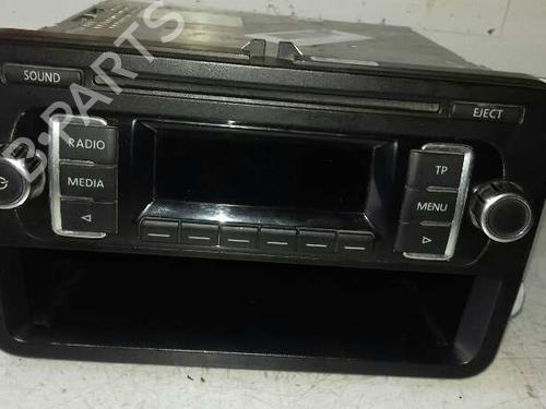 Used Radio VW POLO V (6R1, 6C1) [2009-2022]  16687799