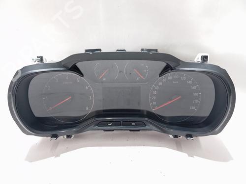 Used Instrument cluster OPEL COMBO E Tour / Life (K9) 1.5 (102 hp) 30375977