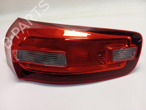 left-taillight-citroen-c4-picasso-ii-2013-39098833 main image