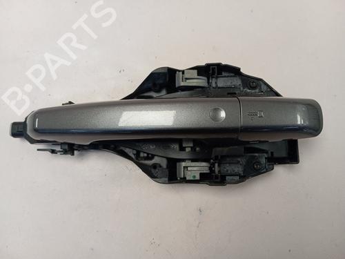 Used Front left exterior door handle LAND ROVER DISCOVERY V (L462) 3.0 Td6 4x4 (258 hp) 22568365