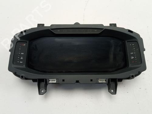 Used Instrument cluster Instrument cluster 39104867 39104867