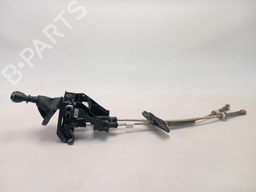 Palanca de cambios Palanca de cambios VW TRANSPORTER T6 / CARAVELLE T6 Bus (SGB, SGJ, SHB, SHJ) 2.0 TDI (110 hp) 36040126 36040126