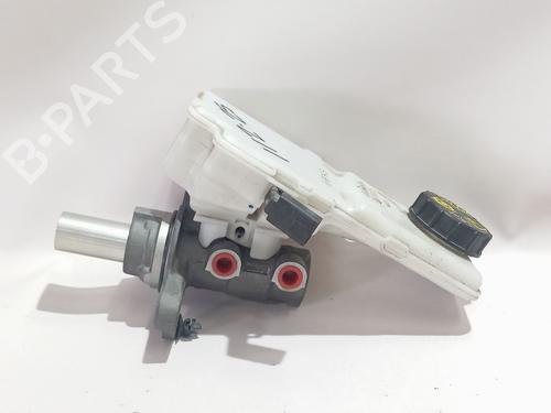 Used Brake master cylinder Brake master cylinder LYNK & CO 01 PHEV (261 hp) 36017608 36017608