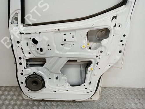 Right front door NISSAN NV200 / EVALIA Bus  | BP19063129C3 