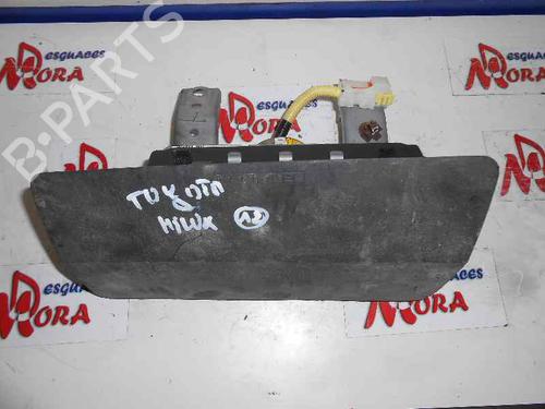 Used Passenger airbag TOYOTA HILUX VII Pickup (_N1_, _N2_, _N3_) [2004-2016]  30369094