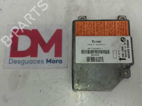 Used ECU airbags BMW 5 (E39) 525 tds (143 hp) 12638903