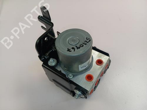 Used ABS pump ABS pump PEUGEOT 5008 II (MC_, MJ_, MR_, M4_) 1.2 THP (MRHNYH, MRHNYW, MRHNSJ, MRHNSU, MRHNSM) (131 hp) 40228988 40228988