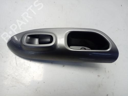 Used Left rear window switch NISSAN JUKE (F15) 1.5 dCi (110 hp) 15231973