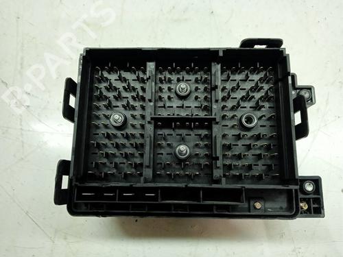 Fuse box KIA SPORTAGE II (JE_, KM_) 2.0 CRDi 4WD | BP16448003E1 