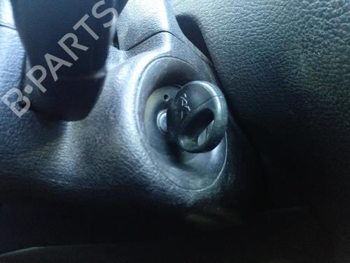 Andre PEUGEOT 206 SW (2E/K) 1.4 (75 hp) 16670819