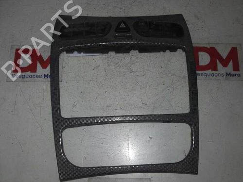 Used Warning switch MERCEDES-BENZ C-CLASS (W203) [2000-2007]  30370373