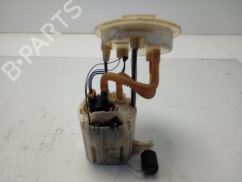 Used Fuel pump BMW 3 (F30, F80) 320 d (184 hp) 15231460