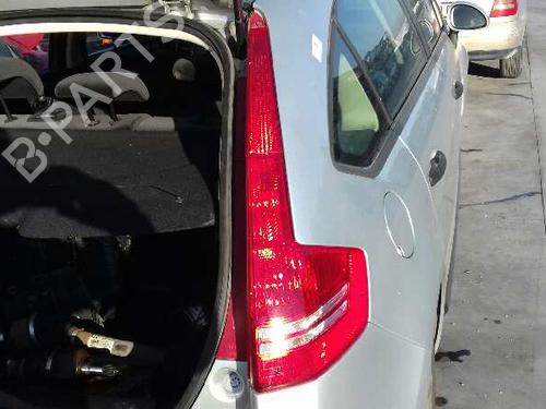 Used Right taillight CITROËN C4 I (LC_) [2004-2014]  12661572