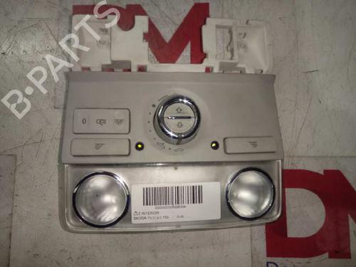 Used Interior roof light SKODA YETI (5L) 2.0 TDI (110 hp) 12937594
