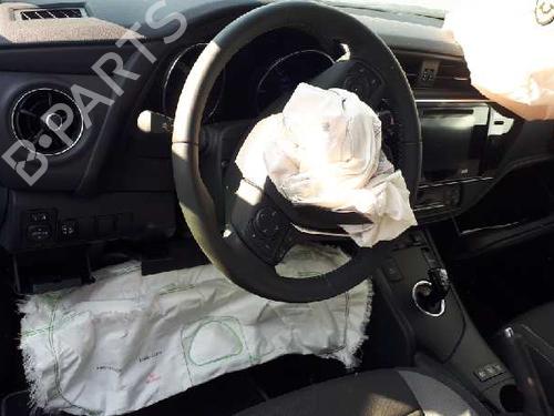 Right tailgate light TOYOTA AURIS (_E18_) 1.8 Hybrid (ZWE186_, ZWE186R) | BP14129876C80 