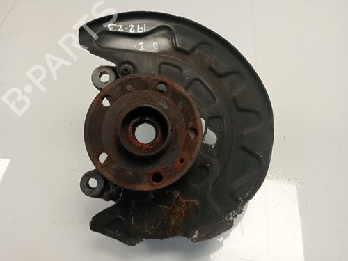 Used Left front steering knuckle VW GOLF VII (5G1, BQ1, BE1, BE2) [2012-2021]  13733048