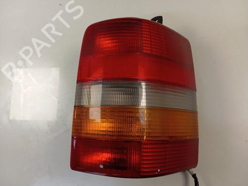 Used Right taillight JEEP CHEROKEE (XJ) [1983-2001]  21841387