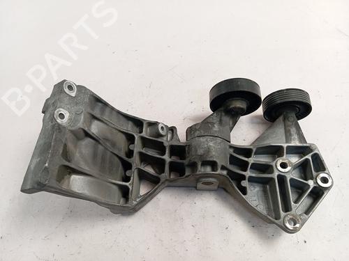 Stütze für MERCEDES-BENZ B-CLASS Sports Tourer (W245) B 180 CDI (245.207) (109 hp) 31157572