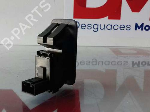 Mando elevalunas delantera derecho VW TOUAREG (7LA, 7L6, 7L7) 5.0 V10 TDI | BP30369482I26 