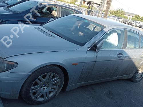 Pièces Détachées Usagées BMW 7 (E65, E66, E67) 735 i, Li (272 hp) 2603819