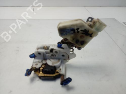 Used Front right lock NISSAN ALMERA II (N16) 1.5 (90 hp) 13665070