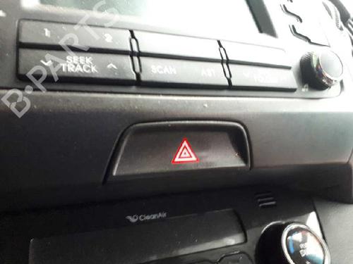 Used Warning switch KIA SPORTAGE III (SL) 2.0 CRDi AWD (136 hp) 18150883