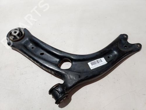 Used Left front suspension arm VW PASSAT B8 Variant (3G5, CB5) [2014-2025]  30684997