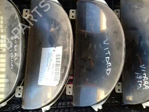 Used Instrument cluster SUZUKI GRAND VITARA I Open Off-Road Vehicle (GT) [1998-2005]  30369839