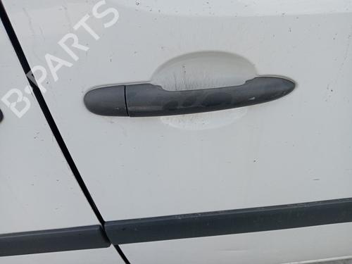 Used Front right exterior door handle RENAULT KANGOO / GRAND KANGOO II (KW0/1_) 1.5 dCi 90 (KW05, KW08, KW0G, KW11) (90 hp) 16982290