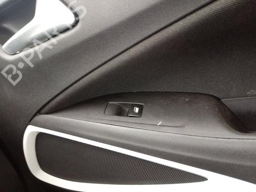 Used Right front window switch OPEL CROSSLAND X / CROSSLAND (P17, P2QO) [2017-2025]  30372547