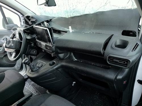 Third brake light PEUGEOT RIFTER | BP22563638L11