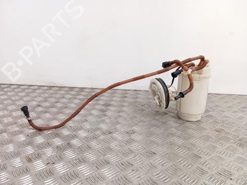Kraftstoffpumpe für PORSCHE CAYENNE (9PA) Turbo 4.5 (450 hp) 26401932