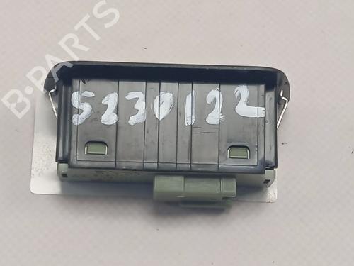 Switch BMW X1 (U11) iX1 xDrive 30 | BP40105463I30 - Image 2