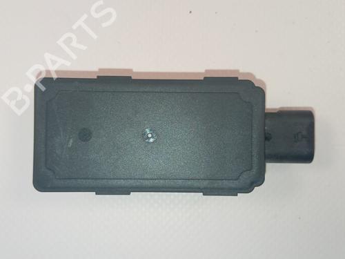 Used Electronic module Electronic module BMW 1 (F70) 120 d Mild-Hybrid (163 hp) 40526431 40526431