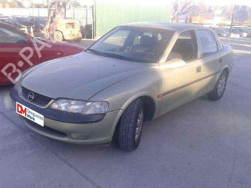 Fuse box OPEL VECTRA B (J96)  | BP12646672E1 
