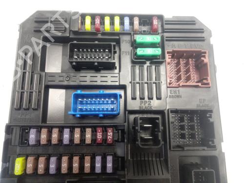 Fuse box CITROËN C4 III (BA_, BB_, BC_)  | BP16886472E1 