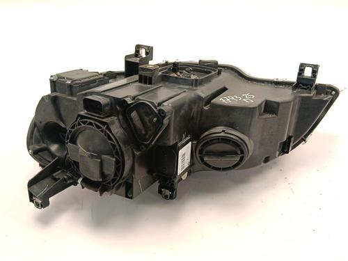 Phare droit BMW X5 (E70) xDrive 30 d (211 hp) 32023551