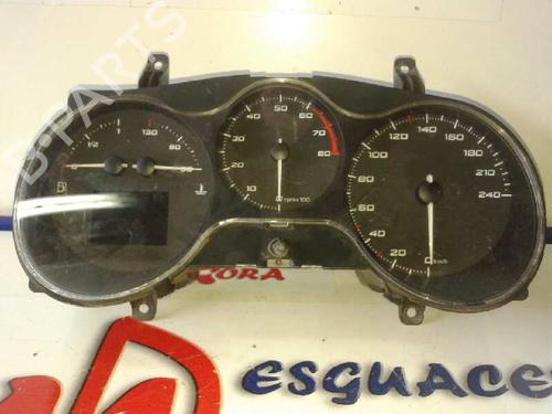 Used Instrument cluster SEAT LEON (1P1) 1.4 TSI (125 hp) 12651767
