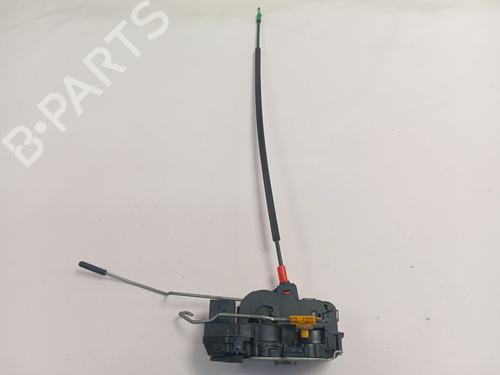 Højre bagtil lås Højre bagtil lås OPEL ZAFIRA / ZAFIRA FAMILY B (A05) 1.8 (M75) (140 hp) 37413895 37413895