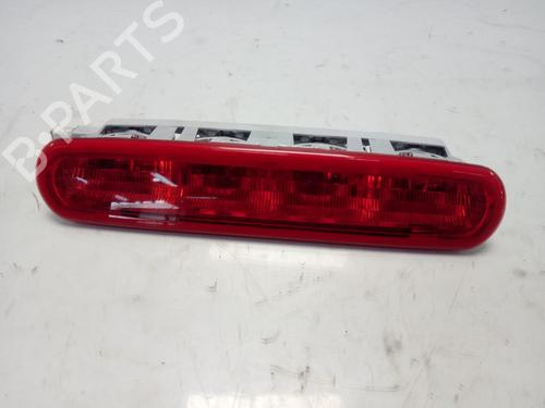 Used Third brake light FIAT DOBLO Cargo (263_) 1.6 D Multijet (263WXD1B, 263WXR1B, 263WXX1B, 263ZXD1B,... (105 hp) 15231707