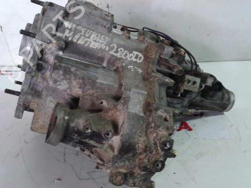 Tussenbak MITSUBISHI PAJERO II (V3_W, V2_W, V4_W, V5_W) 2.8 TD (V46W, V26W) (125 hp) 30369701