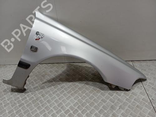 Guarda-lamas direito VOLVO S40 I (644) [1995-2004]  31642632