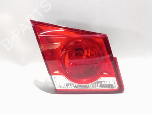 Used Left tailgate light Left tailgate light 37192947 37192947