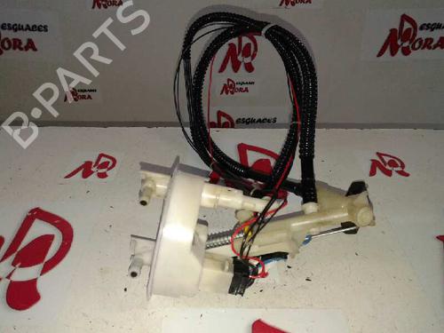 Used Fuel pump MERCEDES-BENZ S-CLASS (W220, V220) [1998-2005]  19248719